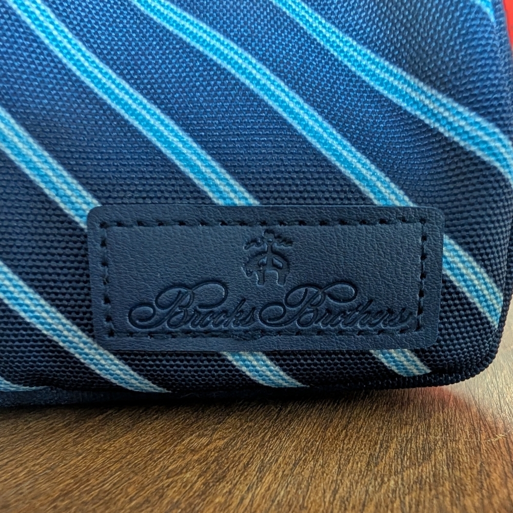 2 New Limited Edition Brooks Brothers / Pericone MD United Polaris Amenity Kits - Picture 3 of 12